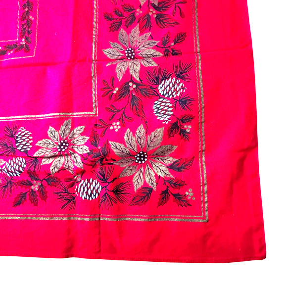 Vintage Christmas Holiday rectangle Tablecloth red gold leaves white pinecones - Picture 2 of 9